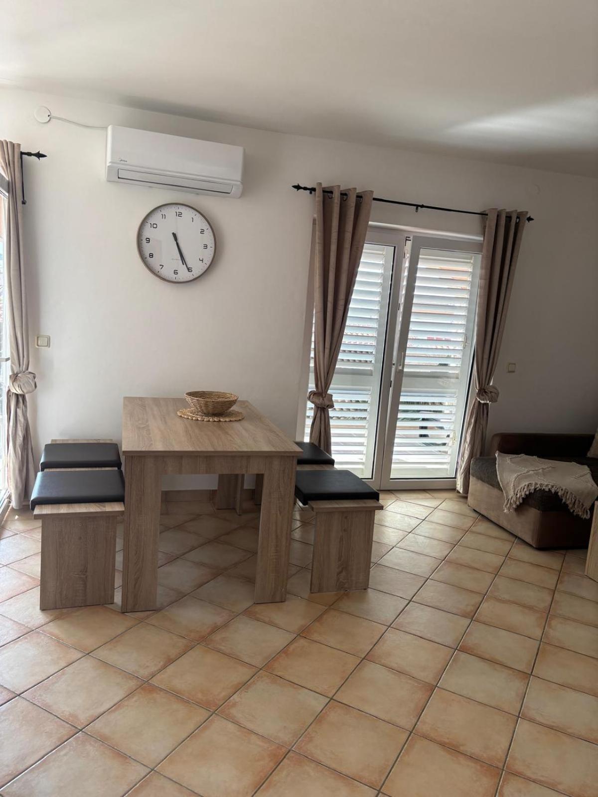 Apartmani Ivanic Vir Exterior foto